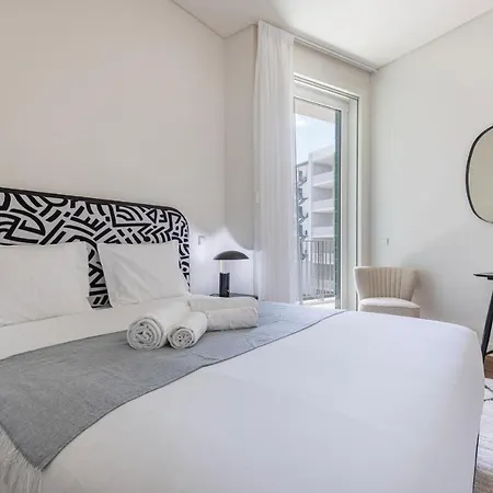Deluxe In Center By Lovelystay Lissabon