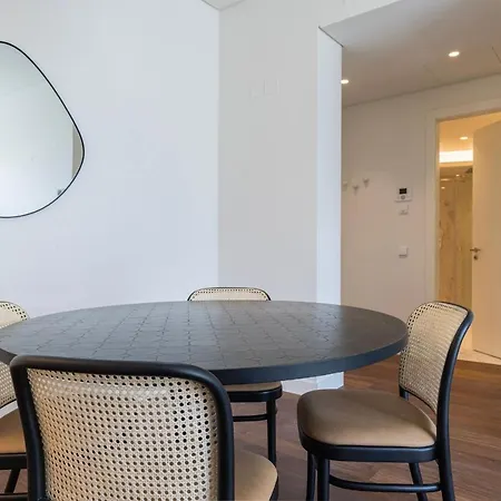 Deluxe In Center By Lovelystay Apartment Lissabon