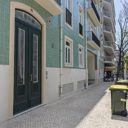 Deluxe In Center By Lovelystay Lissabon